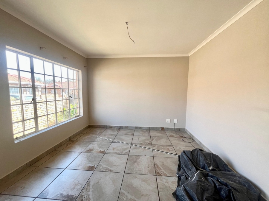 To Let 3 Bedroom Property for Rent in Protea Park North West